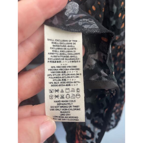 Free People Velvet Kimono Shawl – Sheer Floral, Tassels, Size Small - Picture 6 of 7